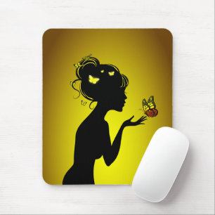 Tapis De Souris La femme papillons jaunes