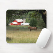 Tapis De Souris La Grange Rouge Et Les Chevaux (Avec souris)