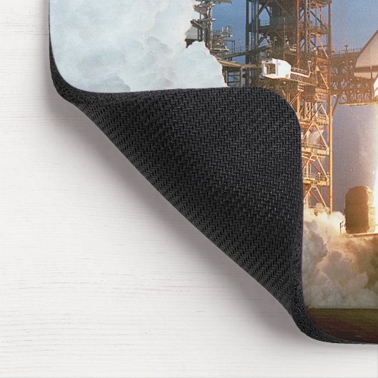 Tapis De Souris La navette spatiale Columbia explose (Coin)