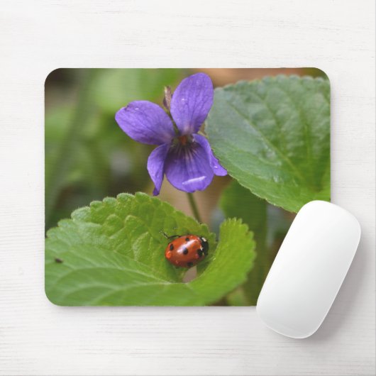 Tapis De Souris Ladybug sur les fleurs de violet doux (Avec souris)