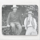 Tapis De Souris Larry Larom et une pose de femmes (Devant)