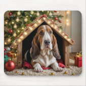 Tapis De Souris Le Basset de Noël dans une niche (Devant)