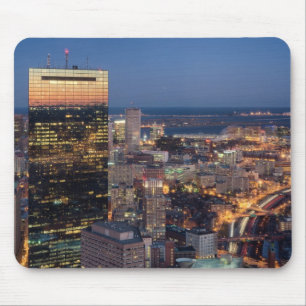 Tapis De Souris Le bâtiment de Boston avec la lumière traîne su