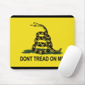 Tapis De Souris Le drapeau de Gadsden ne marchent pas sur moi (Avec souris)