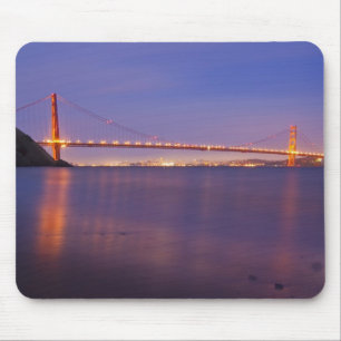Tapis De Souris Le Golden Gate Bridge au crépuscule depuis Kirby C