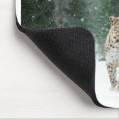 Tapis De Souris Le léopard des neiges perse dans la neige (Coin)