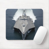 Tapis De Souris Le navire de combat littoral Independence (Avec souris)