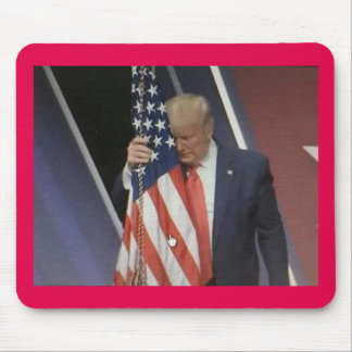 Tapis De Souris Le président Trump accablé le drapeau américain