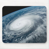 Tapis De Souris Le typhon Hinnamnor. (Devant)