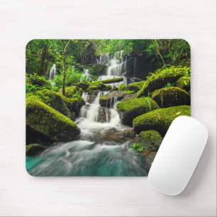 Tapis De Souris Les cascades Phu Tub Berk Mountain, Thaïlande