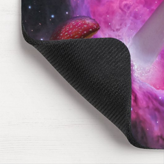 Tapis De Souris Les champignons se déplaçant à travers l'espace (Coin)