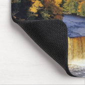 Tapis De Souris Les chutes Upper Tahquamenon dans l'UGB au Michiga (Coin)
