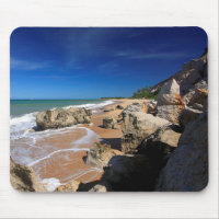 Les falaises en plage de Rio DA Barra