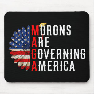 Tapis De Souris Les Morons dirigent l'Amérique Trump drôle 2024