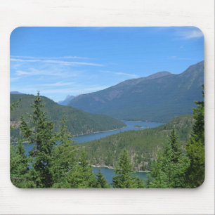 Tapis De Souris Les vents du lac Bleu traversent les montagnes for