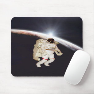 Tapis de souris Lever de soleil sur Jupiter