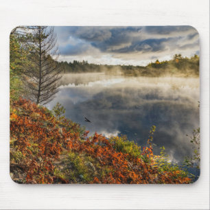 Tapis De Souris Lever de soleil sur la rivière Tahquamenon Parad