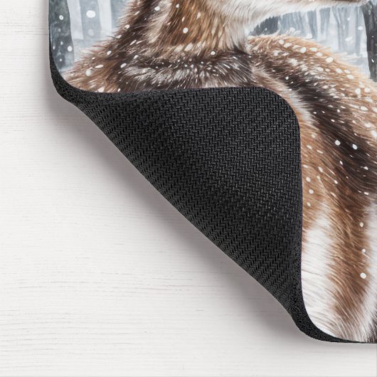 Tapis De Souris L'hiver a été découvert dans une forêt (Coin)