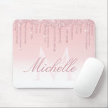 Tapis De Souris lovely pink monogragrine glitter drip<br><div class="desc">Elegant pink color monogram with dripping glitter and chic script lettering. You can change the color and text.</div>