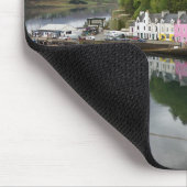Tapis De Souris Maisons colorées dans Portree, Skye (Coin)
