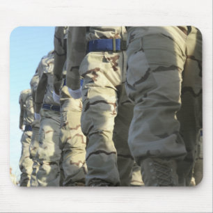 Tapis De Souris Marche des recrues de l'aviation irakienne