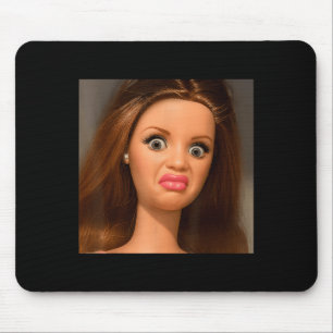 Tapis De Souris Meme de visage de poupée drôle dégoûtant