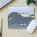 Tapis De Souris Métal 3-D look Calligraphie Or Monogramme Wave<br><div class="desc">Cette conception peut être personnalisée dans la zone fournie en modifiant la photo et/ou le texte. Vous pouvez également le customiser en cliquant sur Personnaliser ce Modèle, puis en choisissant l'option cliquer pour customiser et supprimer ou modifier la couleur de l'arrière - plan, ajouter du texte, modifier la couleur ou...</div>