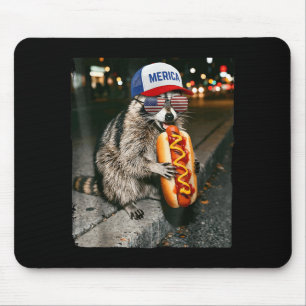 Tapis De Souris Mignon Raton Laveur Mangeant Un Hotdog Mème Drôle