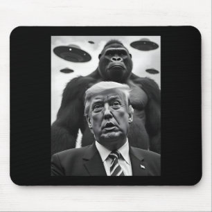 Tapis De Souris Mignon Trump Bigfoot Selfie Avec Ufos Drôle Fu Ali