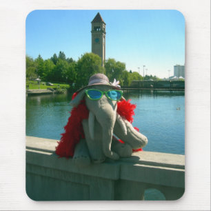 Tapis De Souris Mme Ella au parc