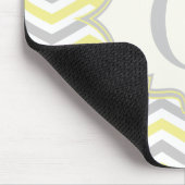 Tapis De Souris Modern yellow, grey, ivory chevron pattern custom (Coin)