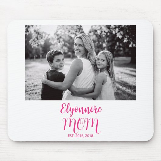 Tapis De Souris Mom Established Pink Script Name Photo  (Devant)