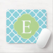Tapis De Souris Monogramme bleu vert Quatrefoil (Avec souris)