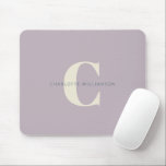 Tapis De Souris Monogramme chic simple et élégant Nom dans Dusty L<br><div class="desc">Simple stylé chic nom de monogramme dans Dusty Lilac</div>