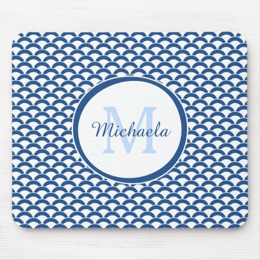 Tapis De Souris Monogramme et nom des pétoncles bleus et blancs mo (Devant)
