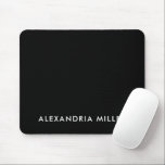 Tapis De Souris Monogramme minimaliste noir personnalisé<br><div class="desc">Ajoutez une touche de sophistication à votre espace de travail grâce à ce clavier de souris monogramme minimaliste noir personnalisé. Doté d'un monogramme blanc épuré sur un arrière - plan noir solide, ce tapis de souris est à la fois pratique et élégant. Le socle en caoutchouc antidérapant assure son maintien...</div>