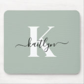 Tapis De Souris Monogramme moderne Sage vert (Devant)