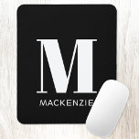 Tapis De Souris Monogramme Nom initial Simple<br><div class="desc">La typographie moderne minimaliste monogramme design de nom initial en blanc sur noir qui peut être changé pour personnaliser.</div>