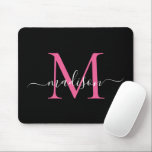 Tapis De Souris Monogramme rose noir moderne Élégant Script fémini<br><div class="desc">Monogramme rose-chaud Magenta noir moderne Élégant Souris à script de souris</div>