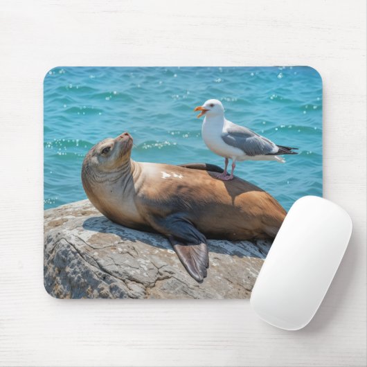 Tapis De Souris Mouette perchée sur un lion de mer (Avec souris)