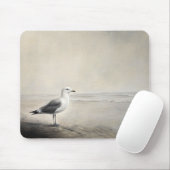 Tapis De Souris Mouette solitaire au bord de l'eau (Avec souris)