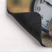 Tapis De Souris Mouse Sleeping By an Alarm Clock (Coin)