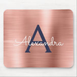 Tapis De Souris Noir rose vif Or Bourgogne Nom du monogramme<br><div class="desc">Or rose - Rose et bleu marine Faux brossé Monogramme en métal Nom Monogramme Mousepad. Ce Mousepad peut être customisé pour inclure votre prénom et est idéal pour retourner à l'école,  anniversaire ou cadeau de Noël de vacances.</div>