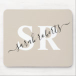 Tapis De Souris Nom de monogramme professionnel modifié beige<br><div class="desc">Nom de monogramme professionnel modifié beige</div>