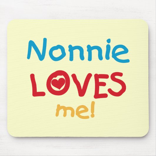 Tapis De Souris Nonnie aime moi t-shirts et cadeaux (Devant)