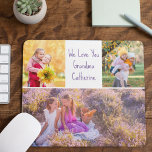 Tapis De Souris Nous t'aimons Grand-mère Custom Grandkids Photo<br><div class="desc">Cette jolie coutume We Love You Grandma mousepad présente une belle mise en page de 3 photos de petits-enfants sur un arrière - plan blanc avec une belle typographie violette lilas pour votre grand-mère. Ce beau cadeau photo pour petits-enfants comporte votre propre collage photographique entourant votre message personnalisé et les...</div>