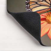 Tapis De Souris Papillon Monarque sur une fleur d'orange (Coin)