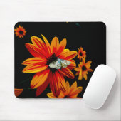Tapis De Souris Papillon sur Fleur Orange Fierté - Bold Nature Art (Avec souris)