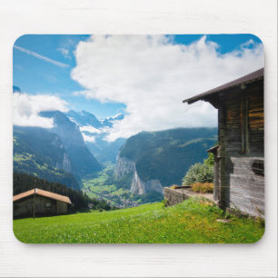 Tapis De Souris Paysage dans la vallée de Lauterbrunnen en Suisse