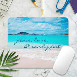 Tapis De Souris Peace Love Sandy Feet Hawaii Tropical Beach Photo<br><div class="desc">"Paix, amour et pieds sablonneux." Rappelez-vous l'odeur fraîche de sel de l'air marin chaque fois que vous utilisez cette magnifique mousepad photographie de couleur vibrante. Découvrez et explorez la solitude d'une plage hawaïenne vide. Fait un grand cadeau pour quelqu'un spécial! Vous pouvez facilement personnaliser cette mousepad. S'il vous plaît, envoyez-moi...</div>